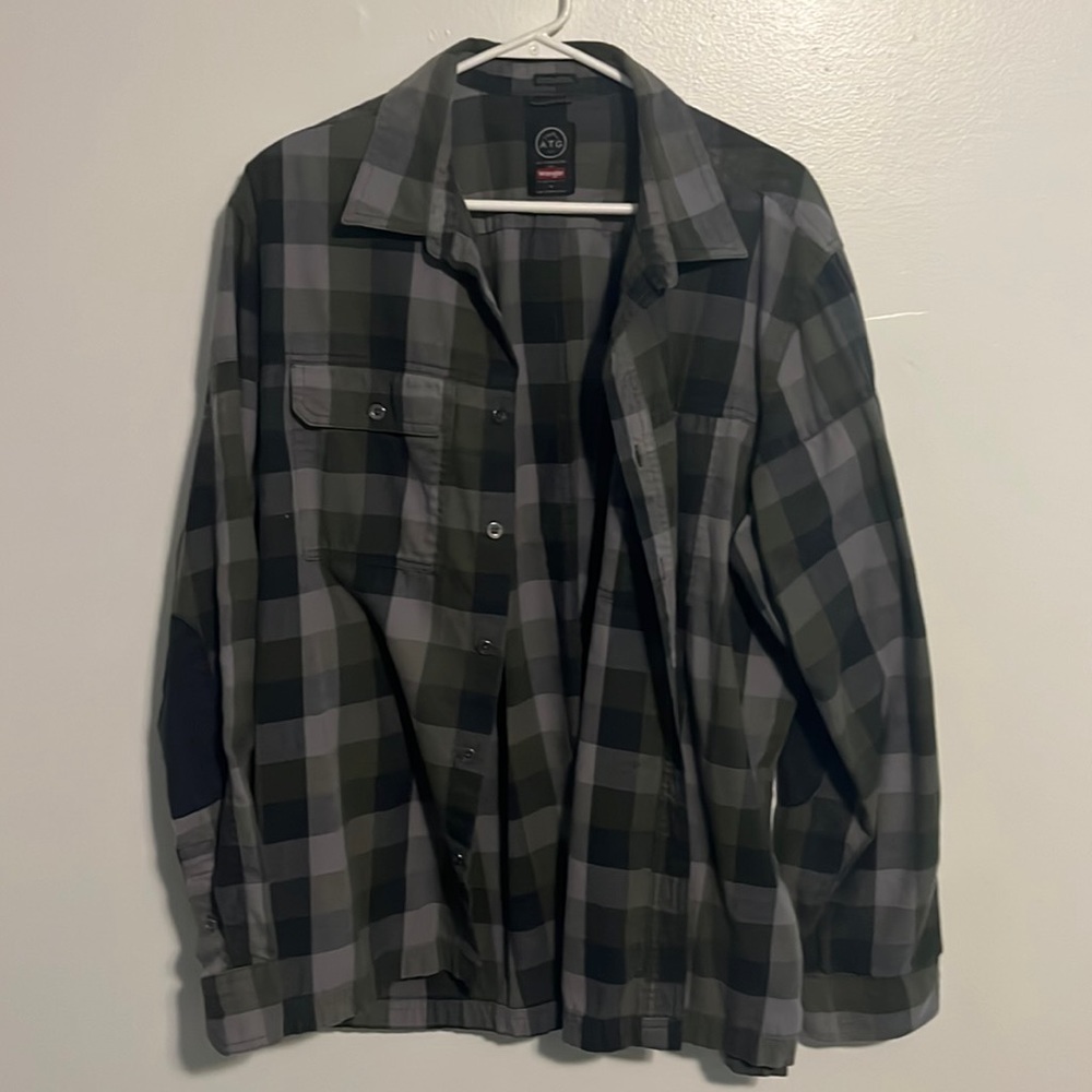 Wrangler ATG Button Up Shirt